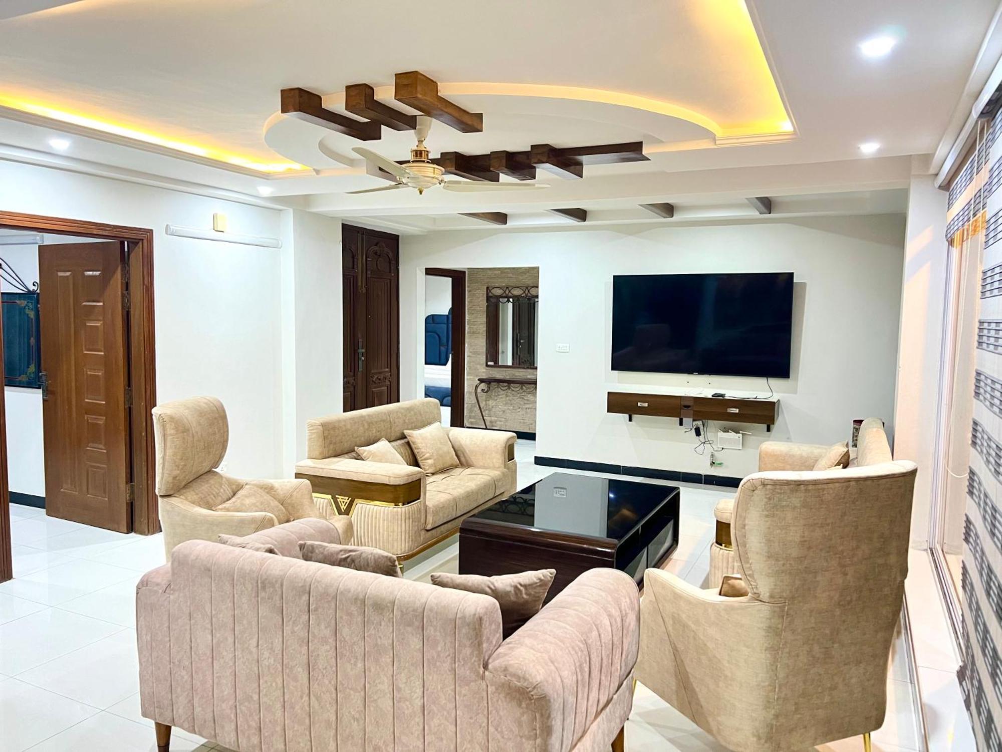 Penthouse 3Bedrooms - Luxury Apartment Hotel Islamabad Exteriör bild
