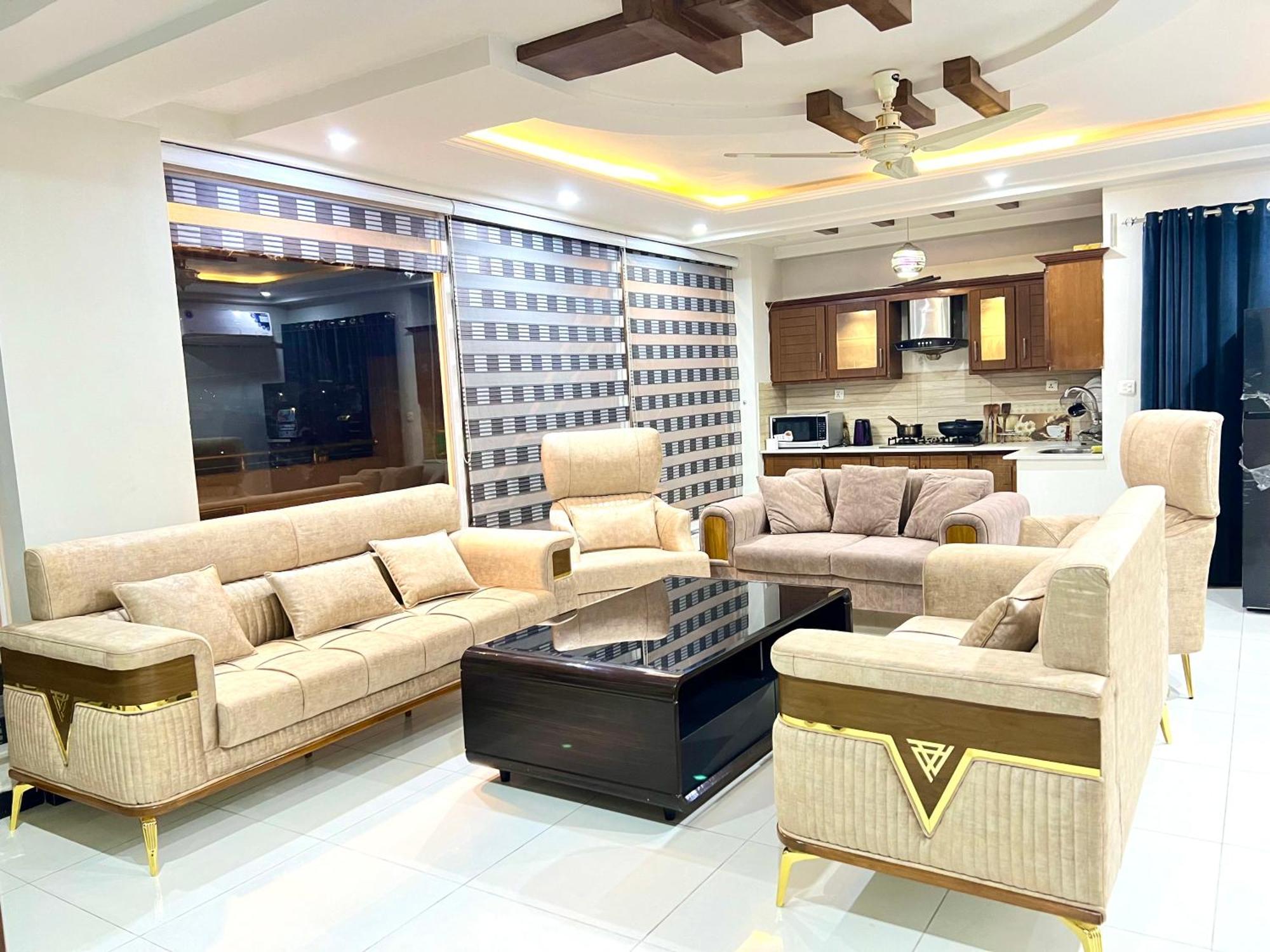 Penthouse 3Bedrooms - Luxury Apartment Hotel Islamabad Exteriör bild